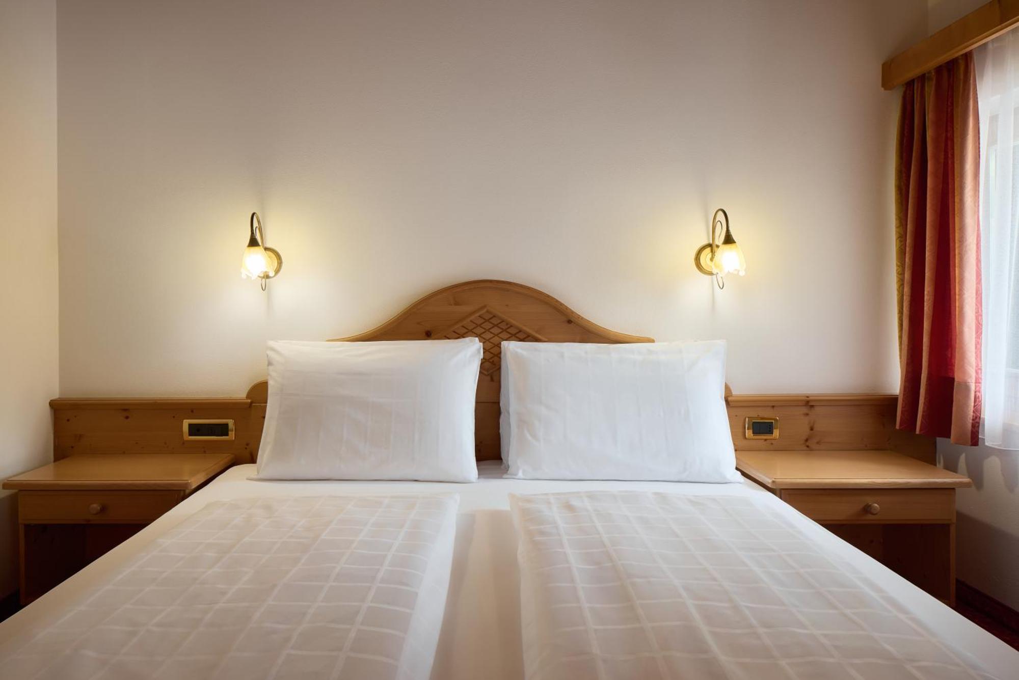 Hotel Des Alpes La Villa  Phòng bức ảnh