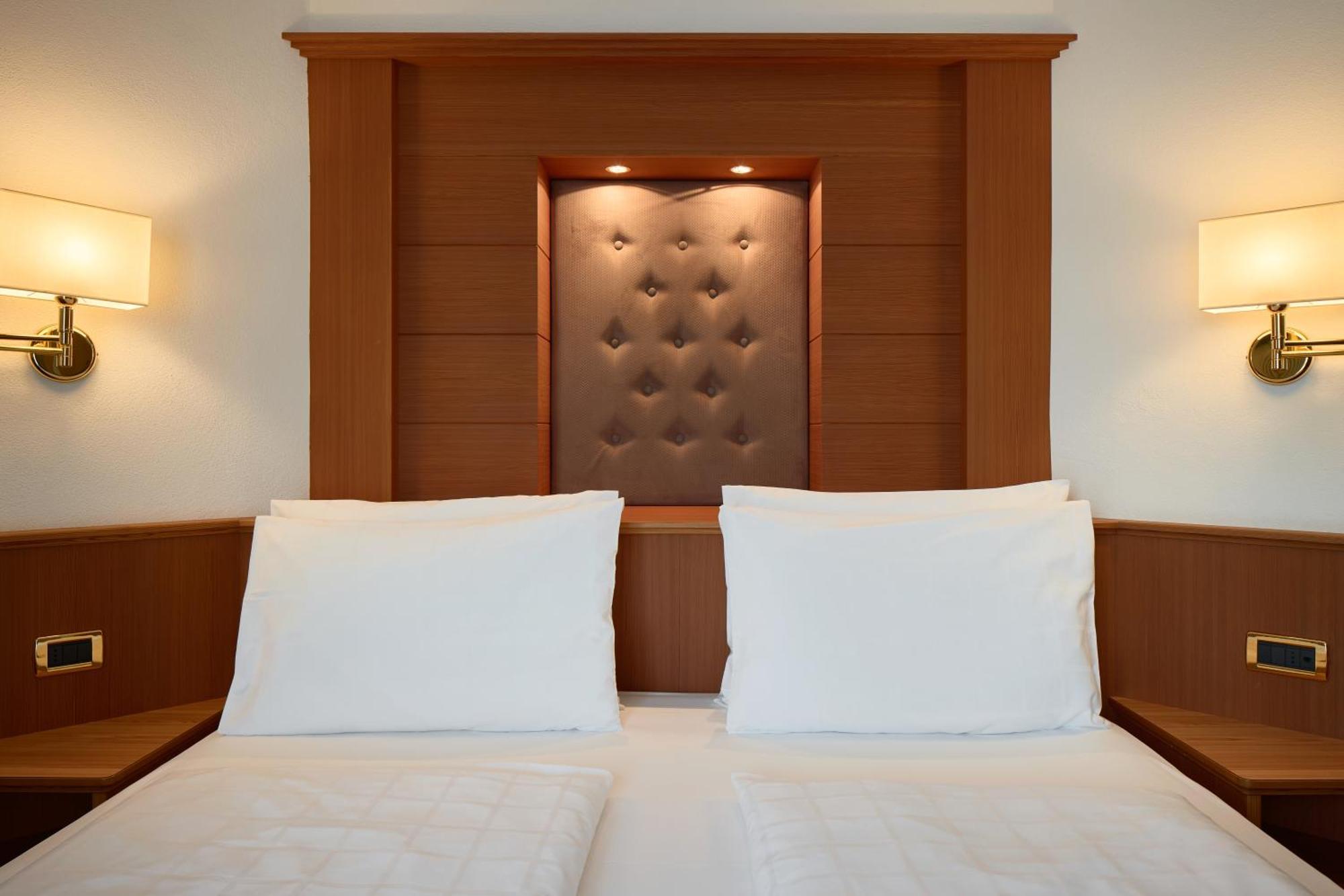 Hotel Des Alpes La Villa  Phòng bức ảnh